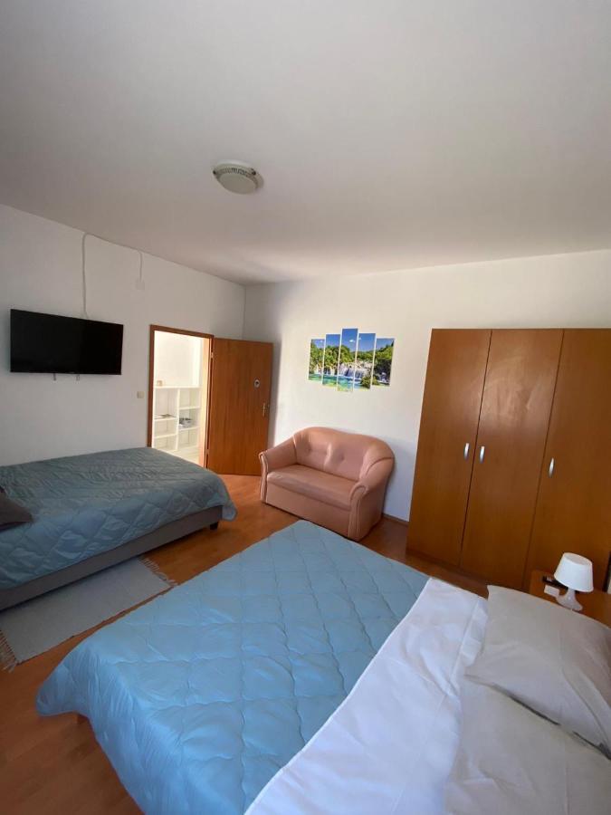 Room Sandra Матулі Екстер'єр фото