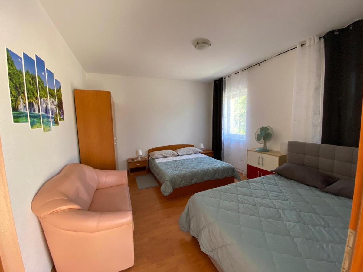 Room Sandra Матулі Екстер'єр фото