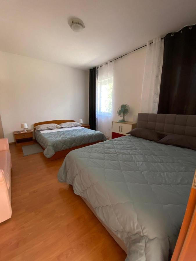 Room Sandra Матулі Екстер'єр фото