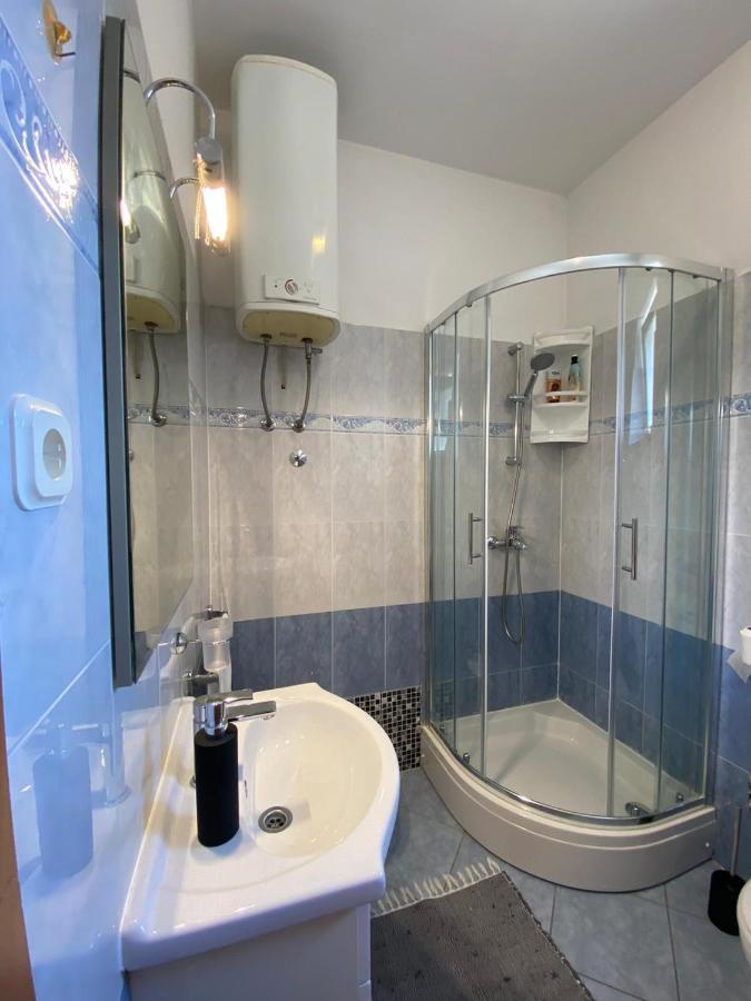 Room Sandra Матулі Екстер'єр фото
