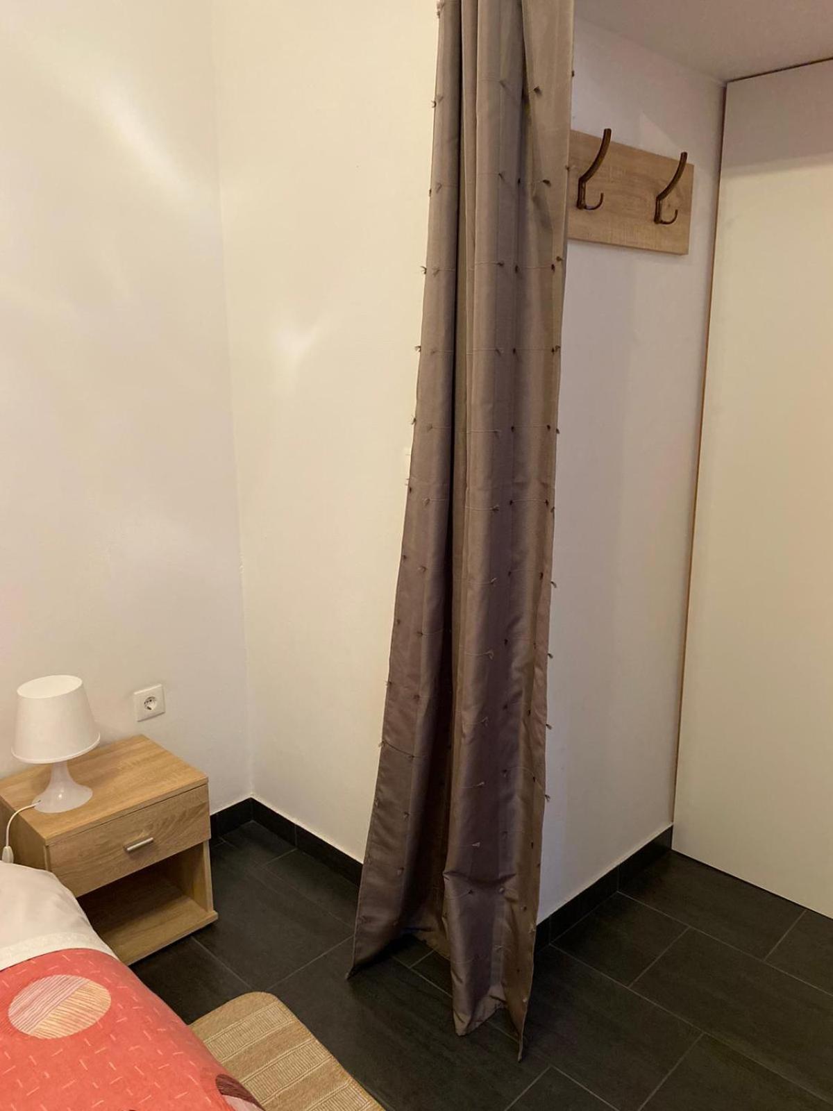 Room Sandra Матулі Екстер'єр фото